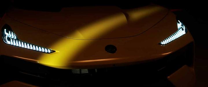 LOTUS 路特斯 — 12
