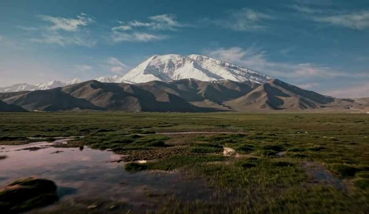 IN XINJIANG 骑·新疆 — 2