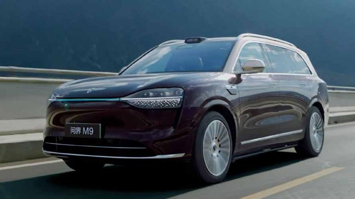 AITO 问界 · 心无界 赴山海 — 2